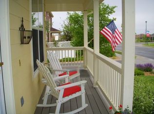 8395 Deframe Ct, Arvada, CO 80005