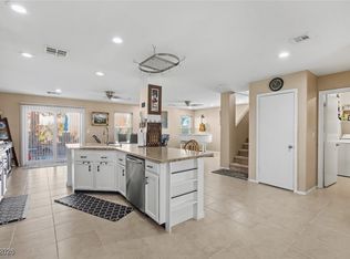 7388 Standing Timber Way, Las Vegas, NV 89113