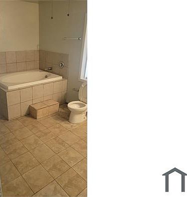 2nd image of 3715 Silverhill Dr