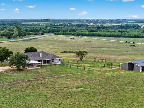 3727 Fm 467, Seguin, TX 78155