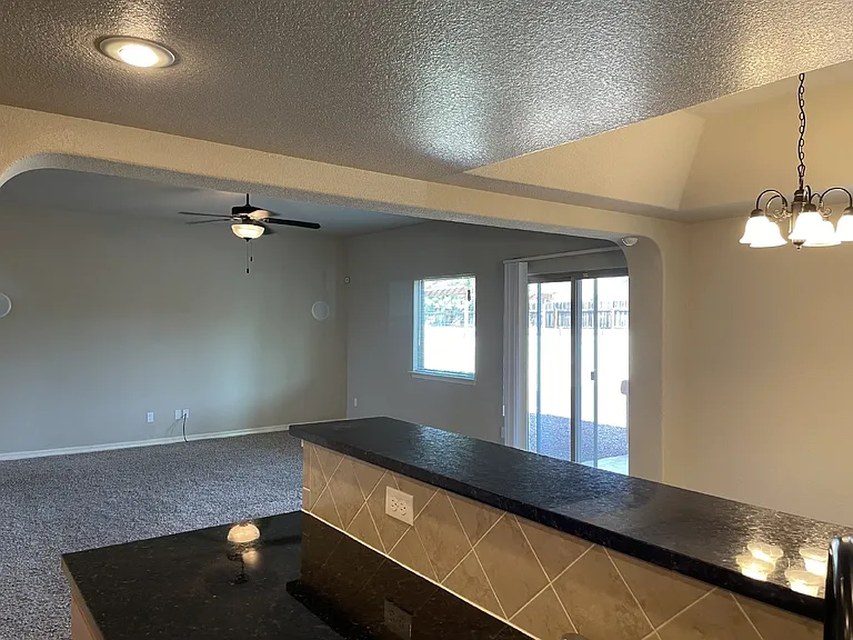 14617 Jesus Almeida — Photo 12