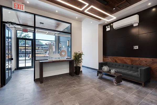 Rented by Modern Spaces | media 32