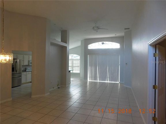 5th image of 37 High Vista Dr