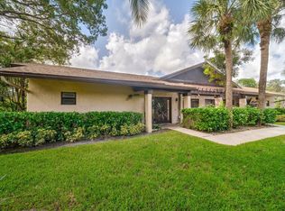 2724 Carambola Cir N, Pompano Beach, FL 33066