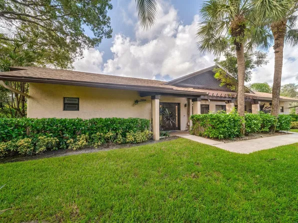 2724 Carambola Circle, Coconut Creek, FL 33066