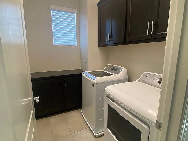 35 Huddlestone Cir — Photo 14