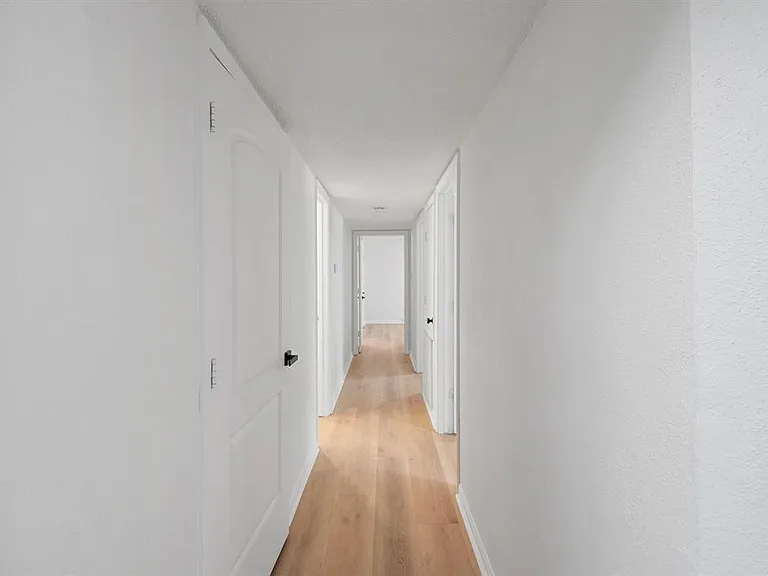 700 Lyle West Ave #A — Photo 10
