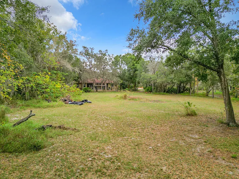 8684 A D Mims Rd — Photo 3