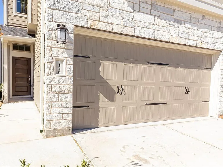 5546 Sallow Bay Ln — Photo 3