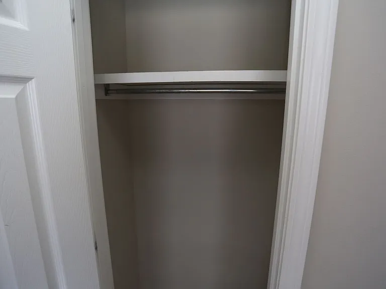226B Courtney Way — Photo 20