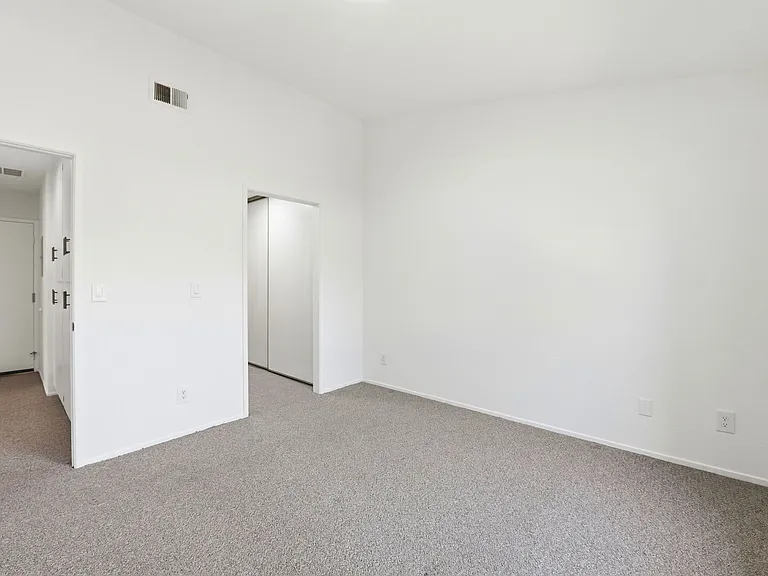 935 Cherry Glen Cir #219 — Photo 5