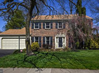 517 Trappe Ln, Langhorne, PA 19047