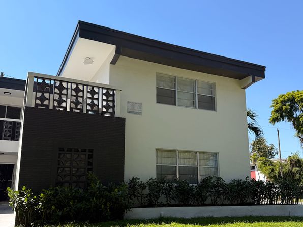 16890 NE 21st Ave APT 9