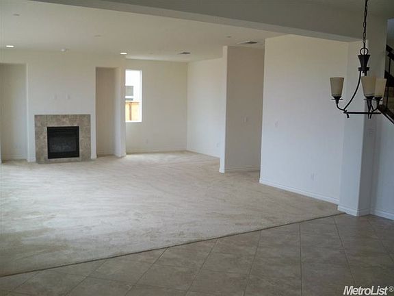 2nd image of 132 Ice House Ct