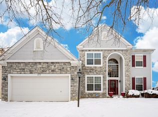 8935 Hickory View St, Canal Winchester, OH 43110