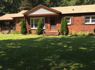 117 Turnpike Ave, Camden, TN 38320