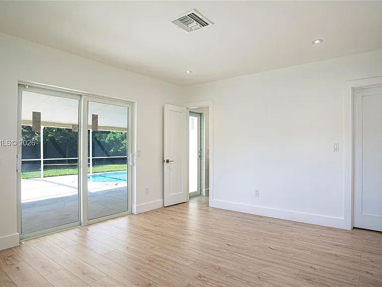 15340 SW 85th Ave — Photo 22