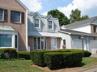 203 Jamestown Rd, Stratford, CT 06614