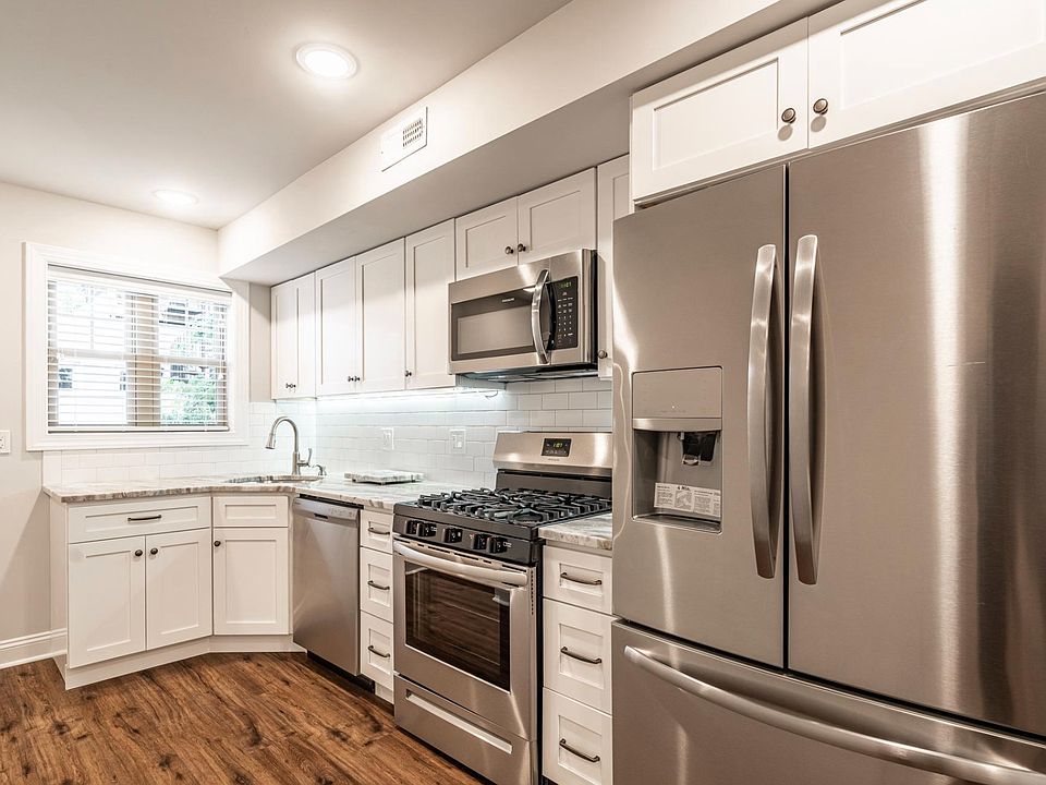 1st image of 2141 Christian St #3