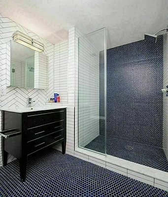 Rented by Voro New York | media 32