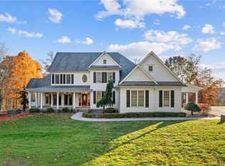 1351 Lindsey Rd, New Castle, PA 16105