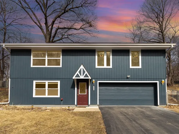 4746 Manchester Rd, Mound, MN 55364