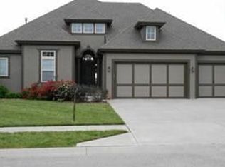 8607 NE 100th Ter, Kansas City, MO 64157