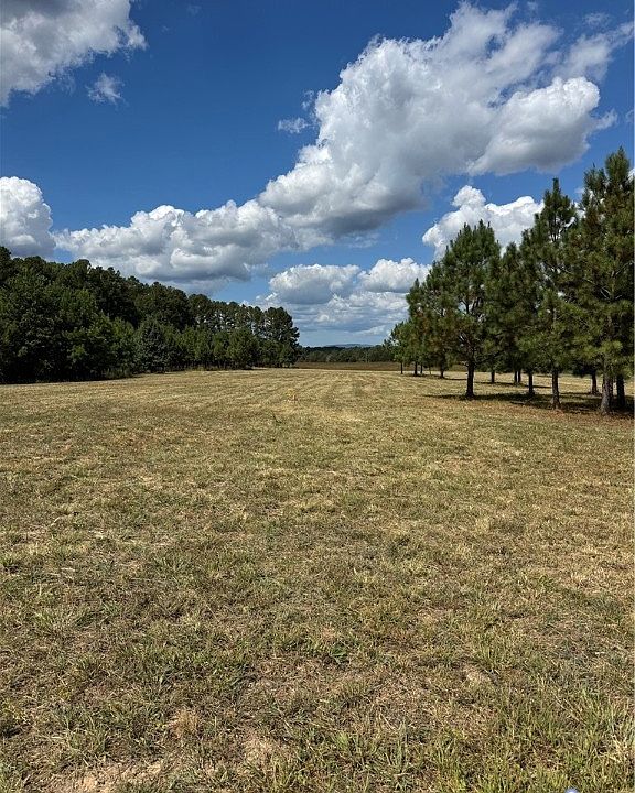 1st image of 7695A Three Notch Rd
