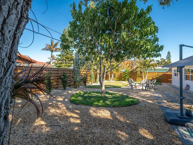 415 N Shore Dr #ID1459973P — Photo 53