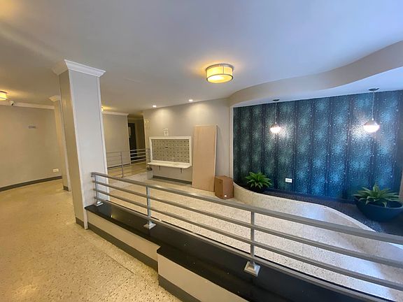 5th image of 150 E 18th St APT 3E