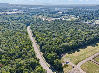 Fairway Blvd, Russellville, AR 72802