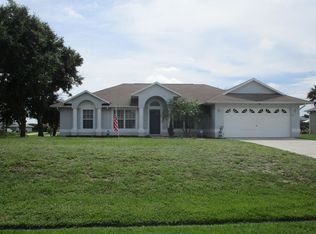 3248 SE Quay St, Port Saint Lucie, FL 34984