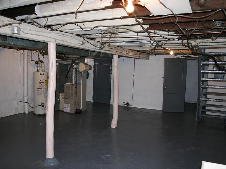 3237 Bookman Ave — Photo 24