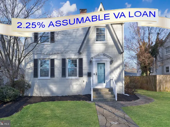 711 Mary Ball St, Fredericksburg, VA 22401