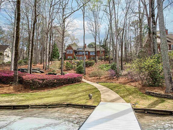 4th image of 269 Reynolds Dr