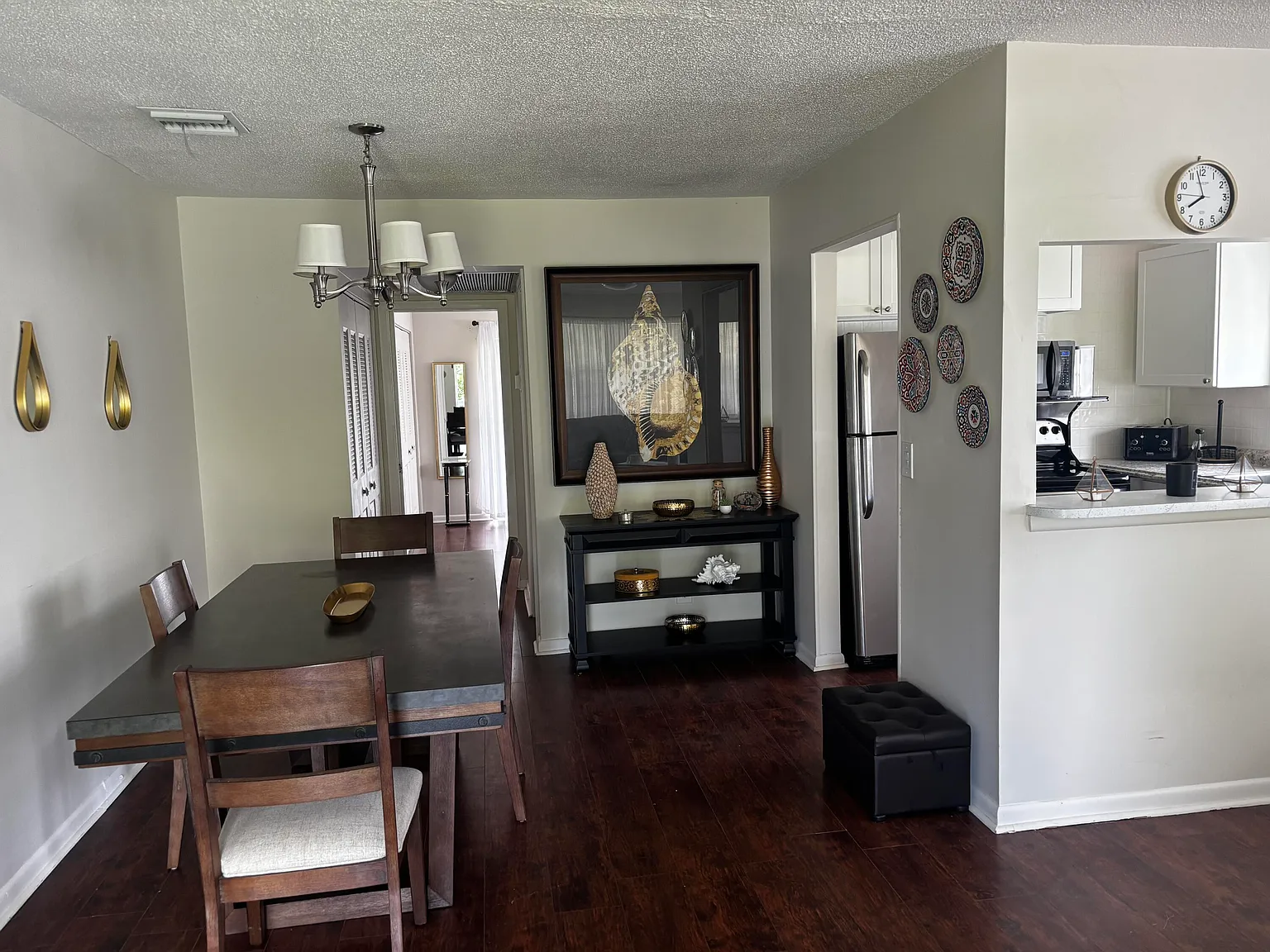 1 bed, 1.5 bath, 684 sqft, $1,450 — Photo 3