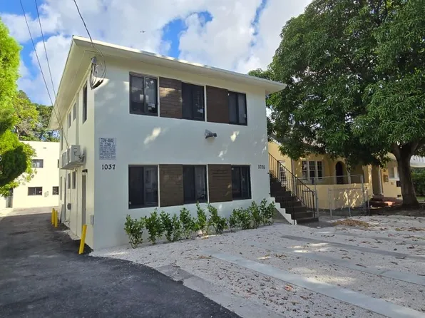1035 SW 4th St, Miami, FL