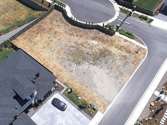 5th image of 11503 NW 41st Ct