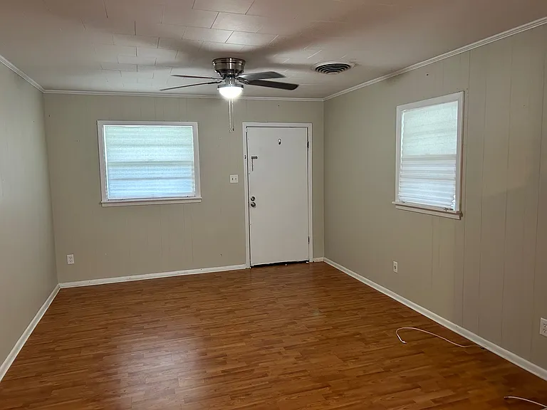 422 Ann Dr — Photo 5