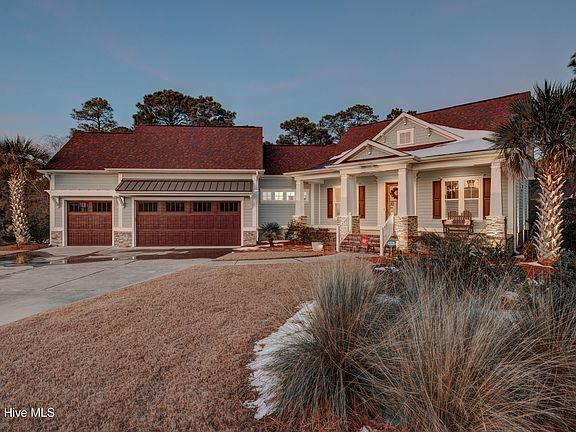 4th image of 2996 Fairwinds Court