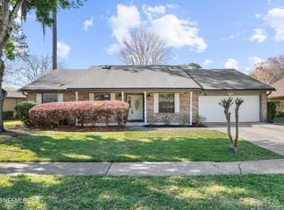 10390 Deerfoot Ln N, Jacksonville, FL 32257