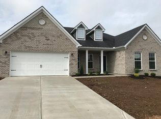 3033 Rose Bud Rd, Versailles, KY 40383