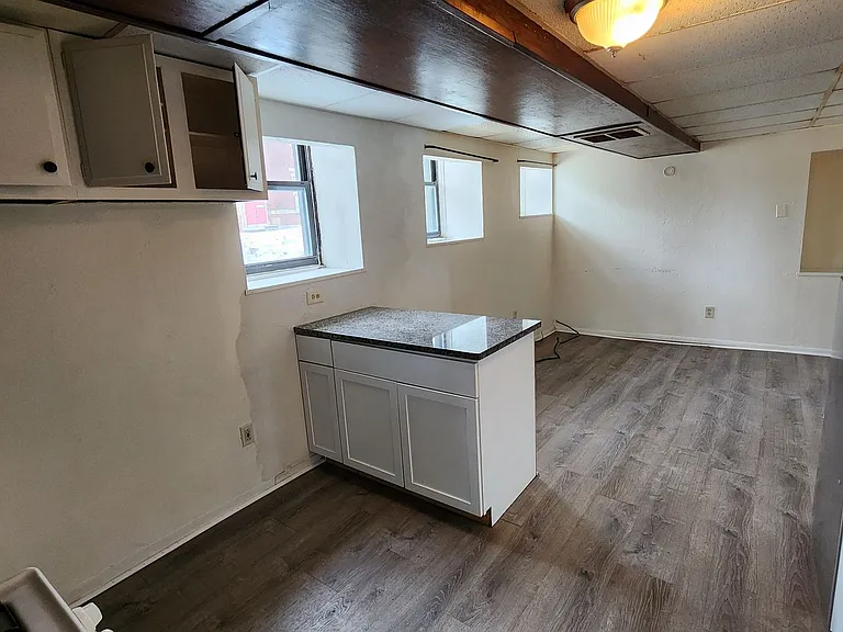 2622 Churchview Ave #4 — Photo 3