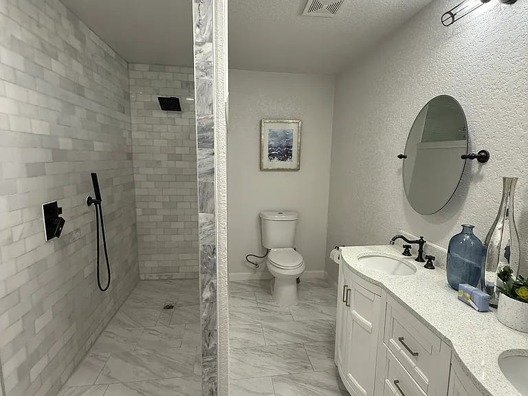 1428 Lee St — Photo 12