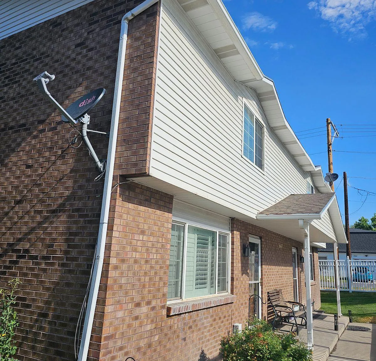 3 bed, 1800 sqft, $2,295 — Photo 1