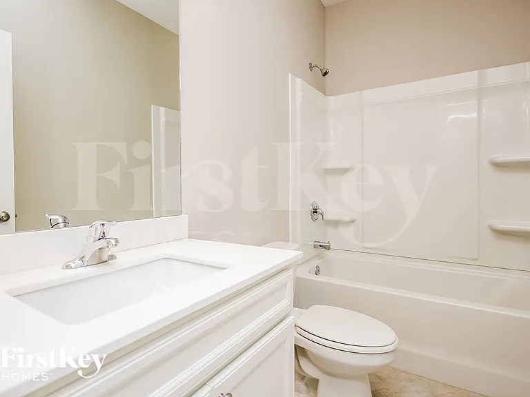 2139 Charcoal Ives Rd — Photo 9