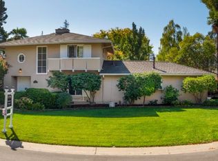 1346 Bellwood Ct, Los Altos, CA 94024