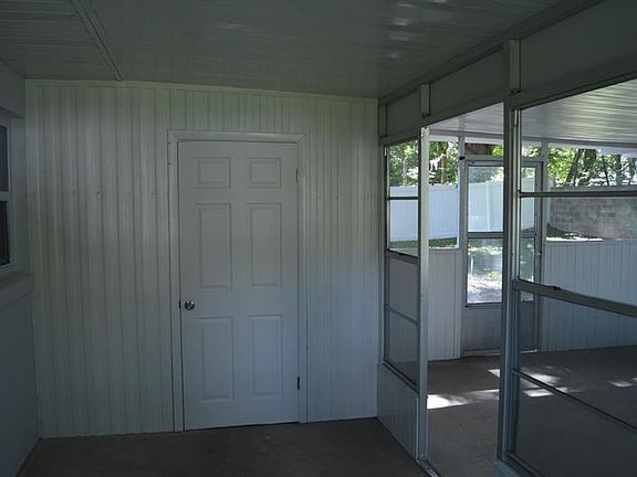 5th image of 2514 Tecumseh Ave