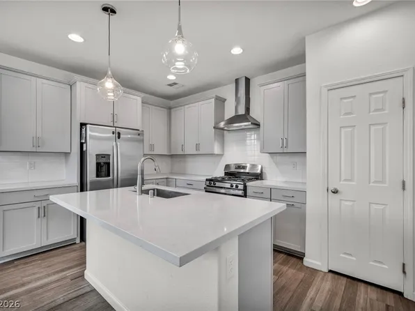 4847 Kinworthy St, North Las Vegas, NV 89081