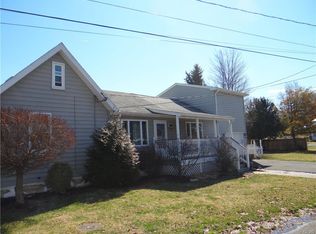 1637 Cardinal Dr, Bethlehem, PA 18015